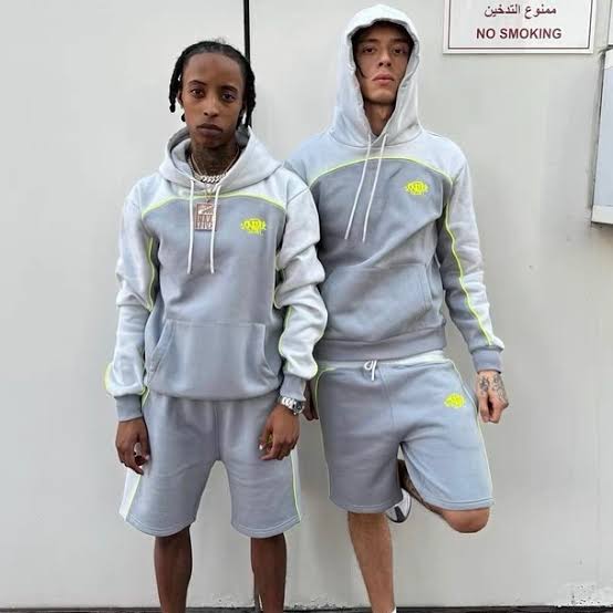 Syna shorts hoodie set
