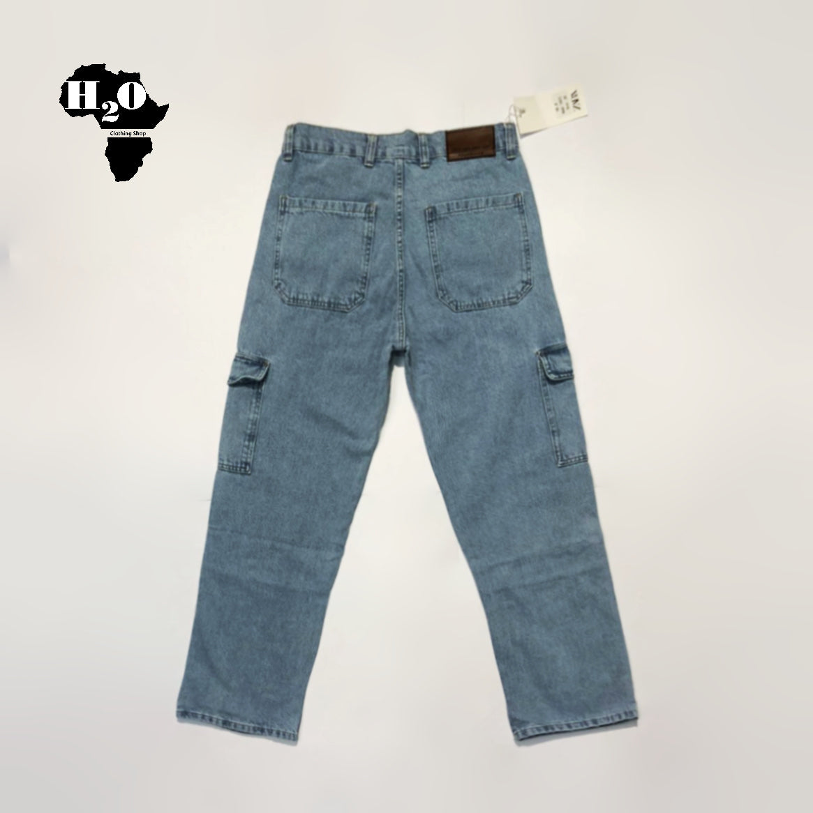 Wide leg cargo jeans