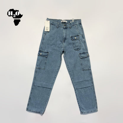 Wide leg cargo jeans