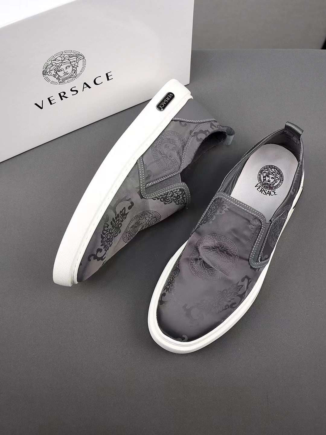 Versace simple sneakers