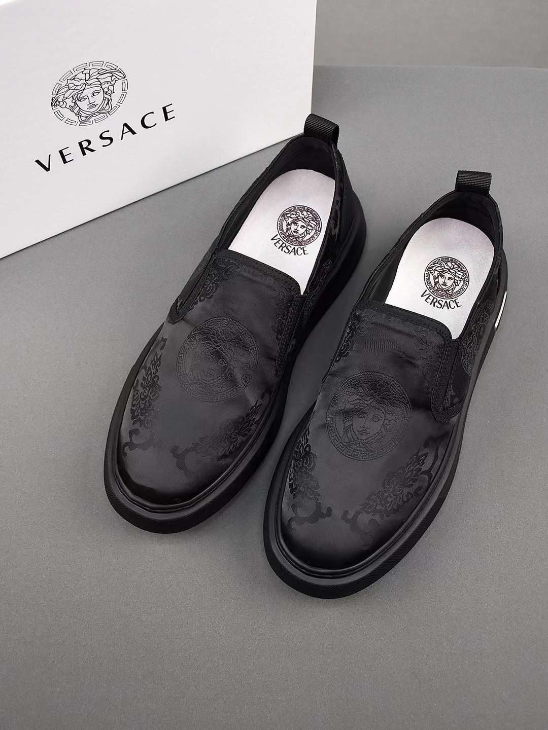 Versace simple sneakers