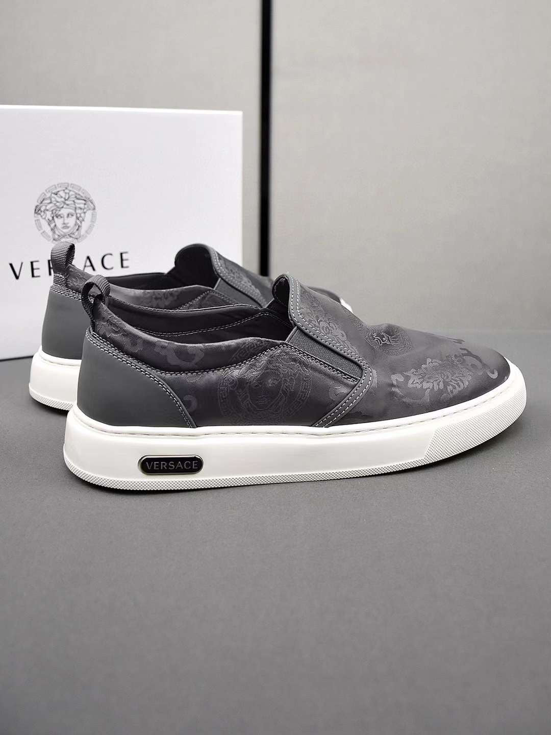 Versace simple sneakers