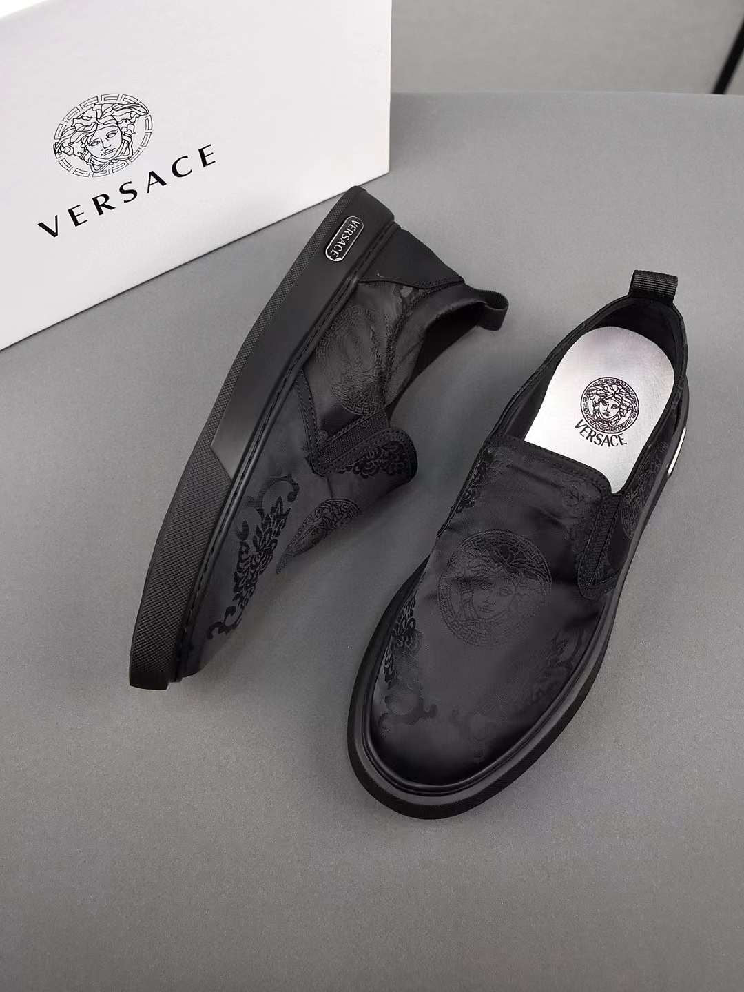 Versace simple sneakers